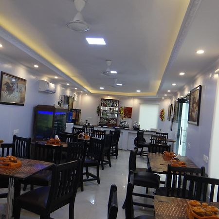 Angel Residency Hotel Greater Noida Exterior photo