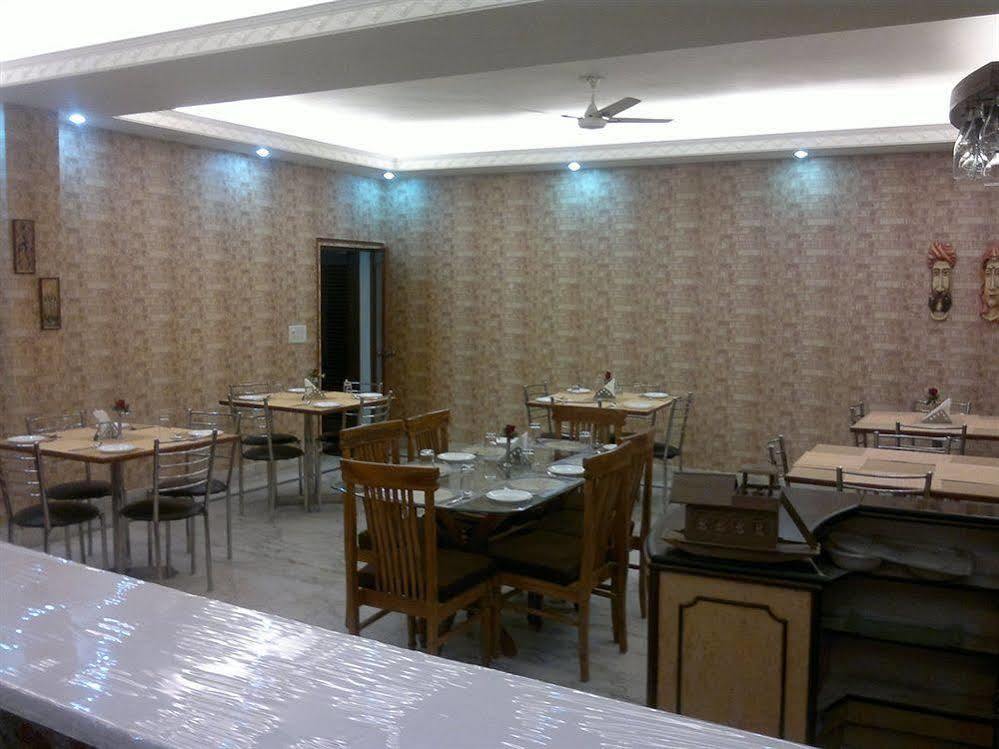 Angel Residency Hotel Greater Noida Exterior photo