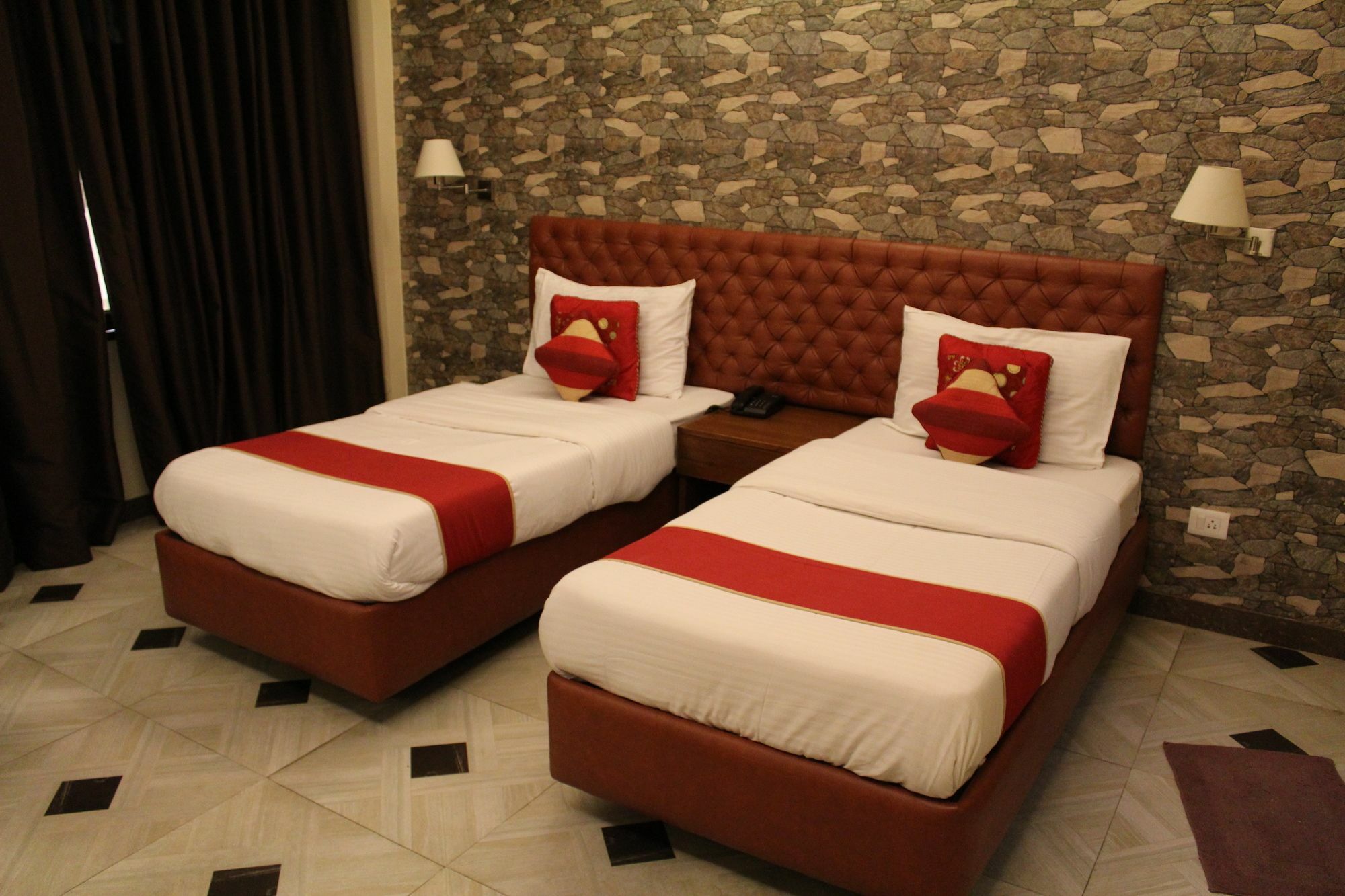 Angel Residency Hotel Greater Noida Exterior photo